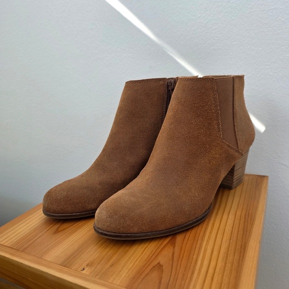 Lucky Brand Shoes - Lucky Brand Suede Ankle Booties - Size 8 M, 38